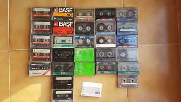 Conjunto de 28 cassetes antigas