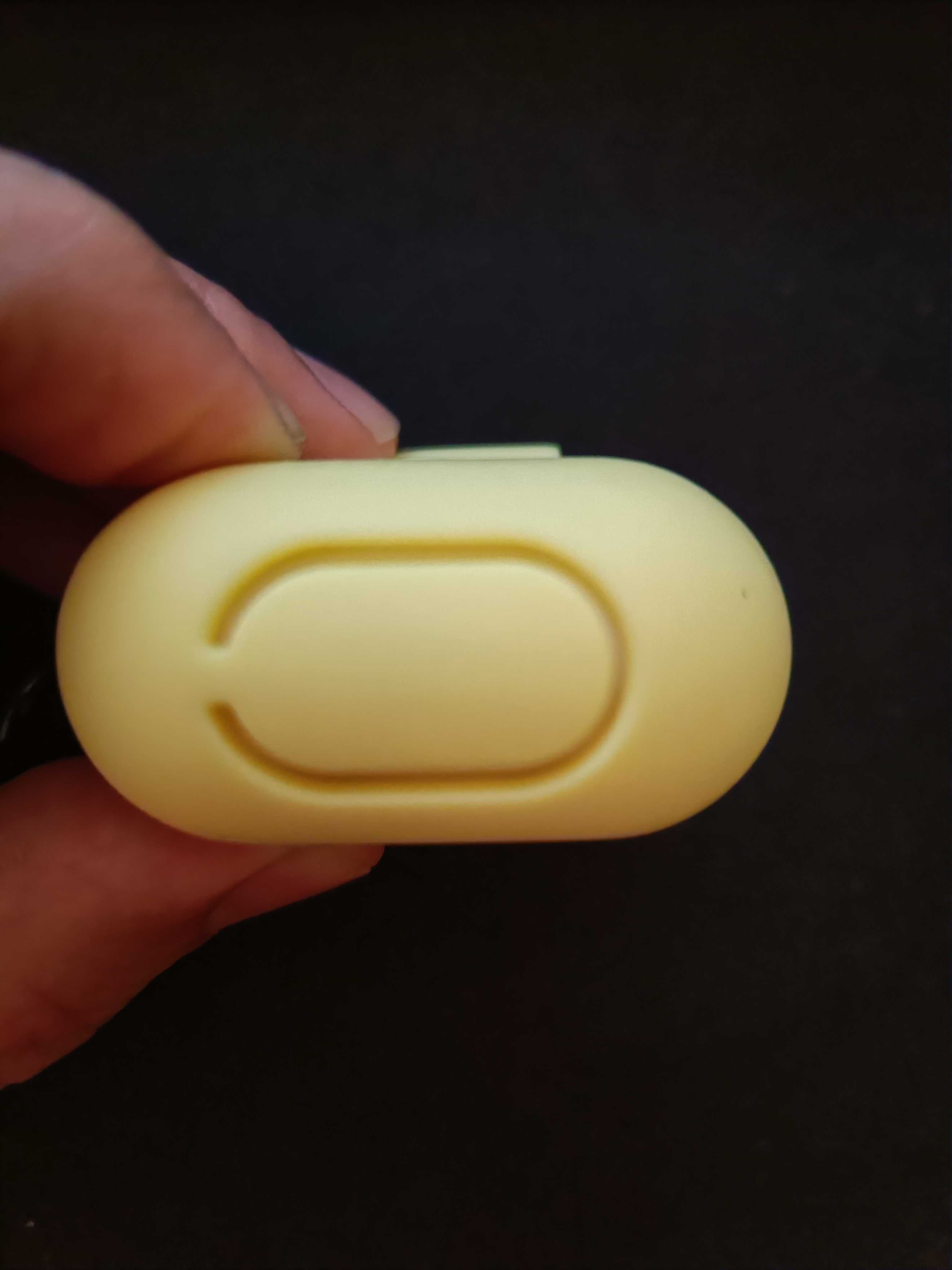 Capa protetora para caixa de carregamento por cabo Lightning