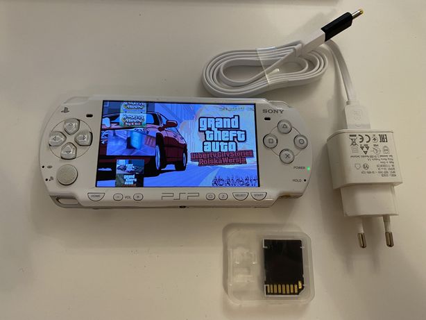 Sony playstation portable white PSP 2003 + 46 gier CFW