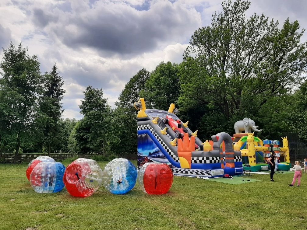 Dmuchańce I kule bumperball