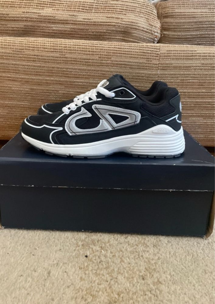 Dior b30.