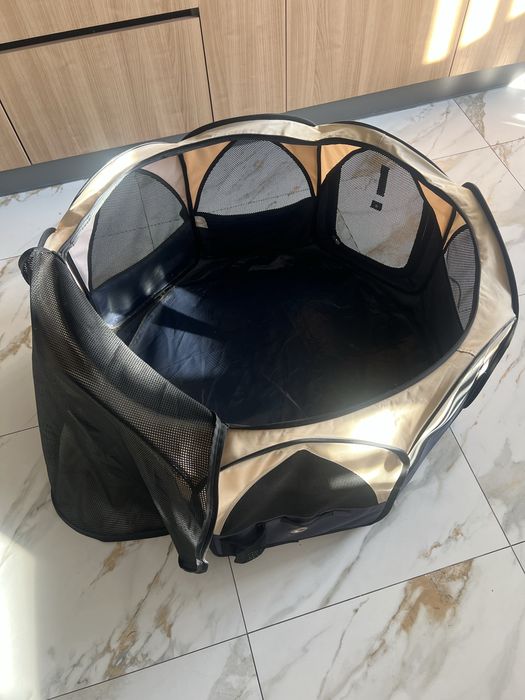 Собаки, кошки. Домік. Складний, дуже зручний манеж для животних