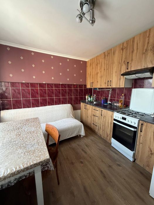 Продаж частини будинку