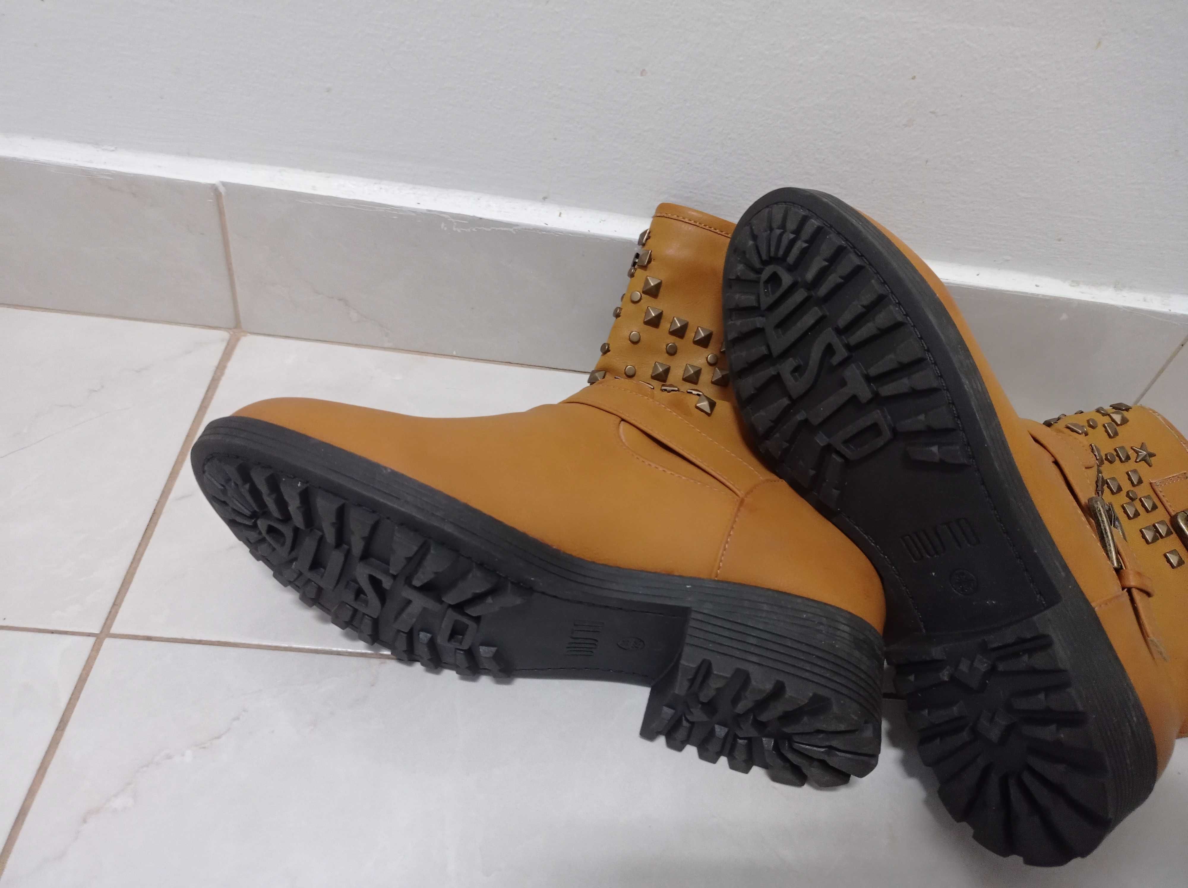 Botas senhora Novas