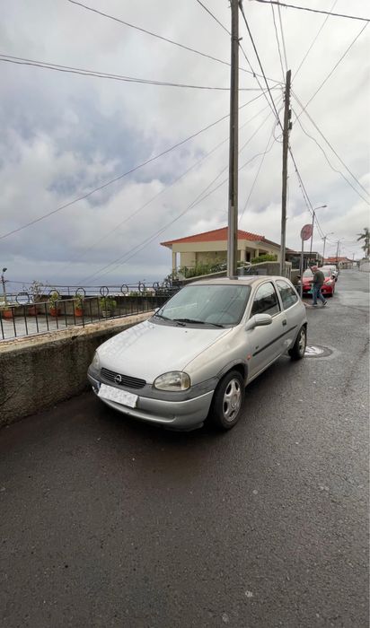 Corsa B sport 1.4