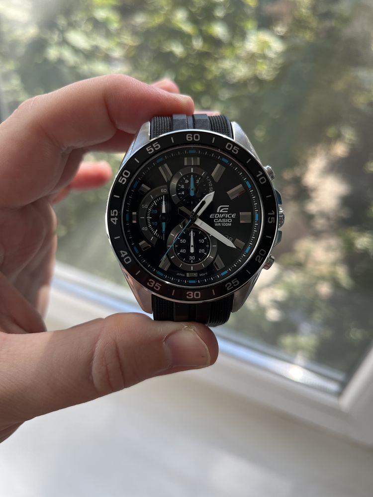 Чоловічий годинник CASIO EDIFICE CLASSIC EFV-550P-1AVUEF•мужские часы