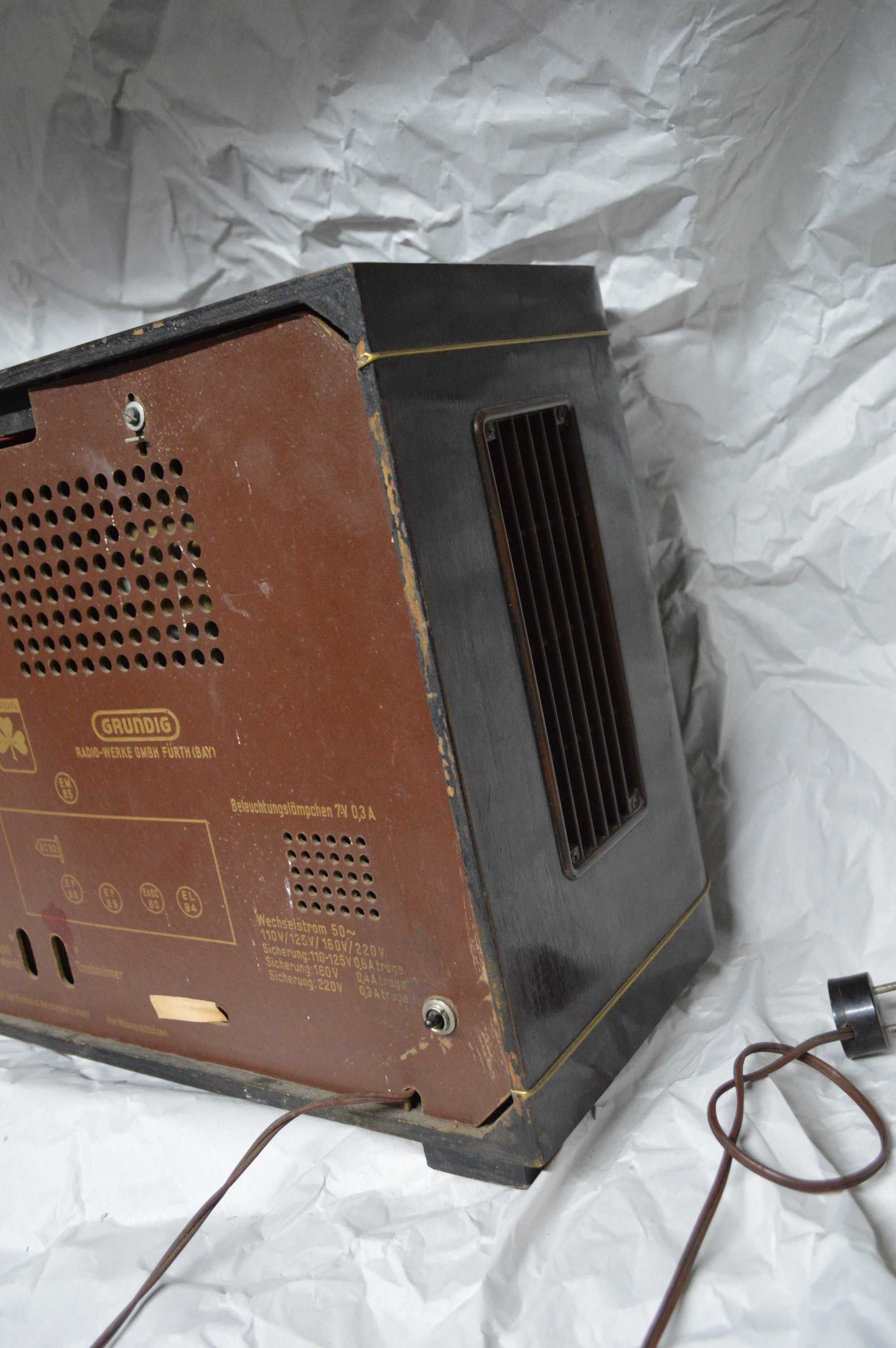 stare lampowe  radio Grundig prl antyk 37x54x23