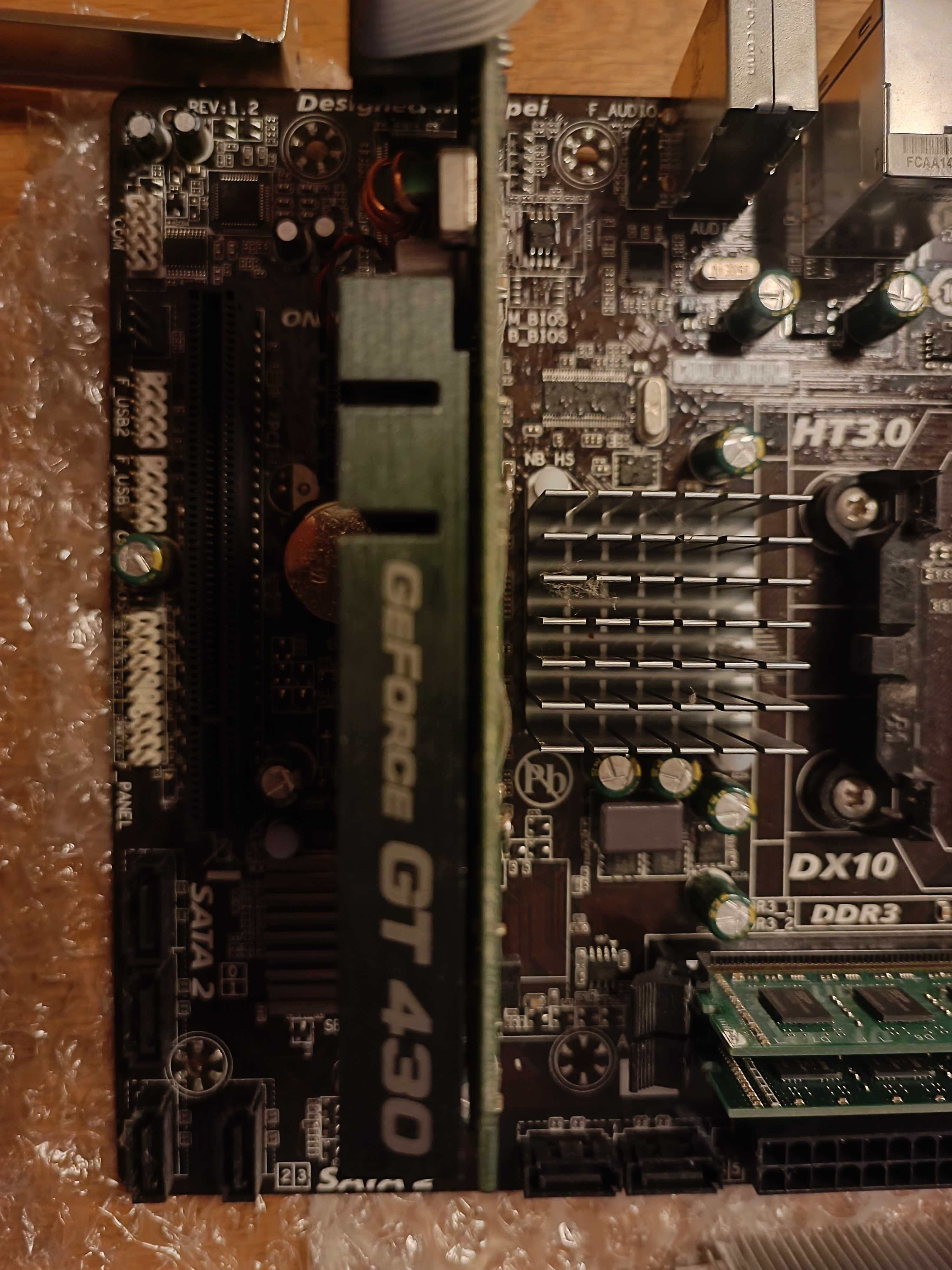 Płyta główna Gigabyte procesor AMD FX ram i grafika .