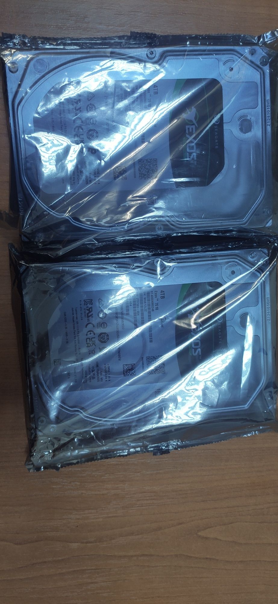 Нові, HDD диски Seagate Exos 7E10 4TB 7200rpm 256MB ST4000NM024B 3.5