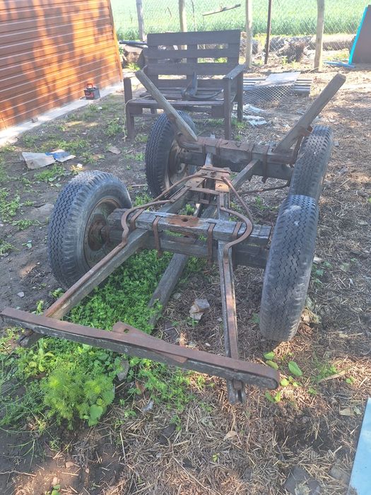 Wóz konnny z kołami