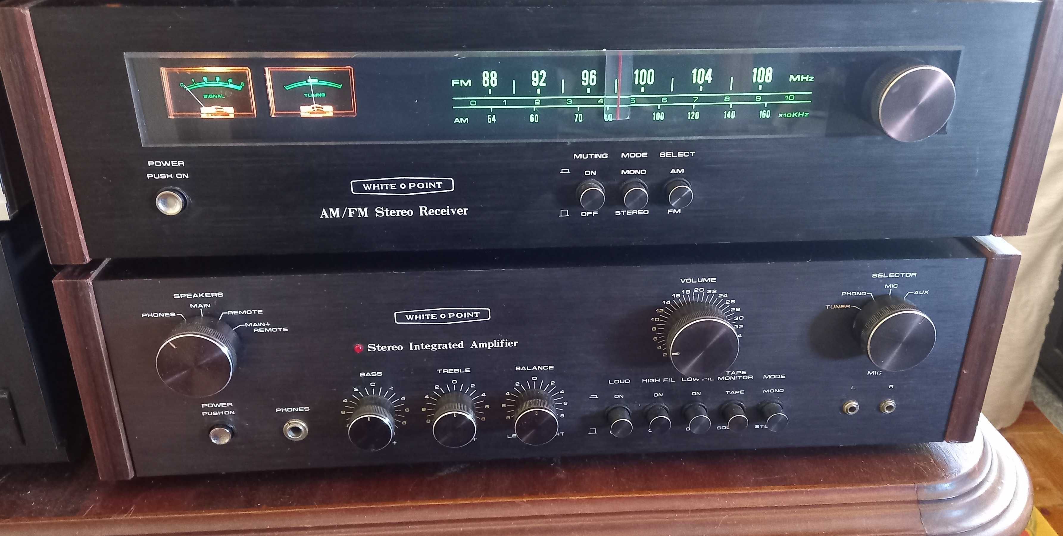 Amplificador e Tuner White Point, anos 70