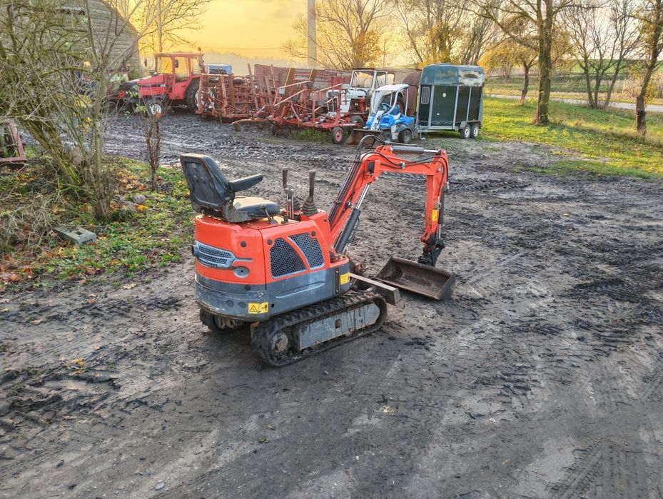 Minikoparka WE 08 ( 2020r ) z osprzętem diesel ( nie Kubota )