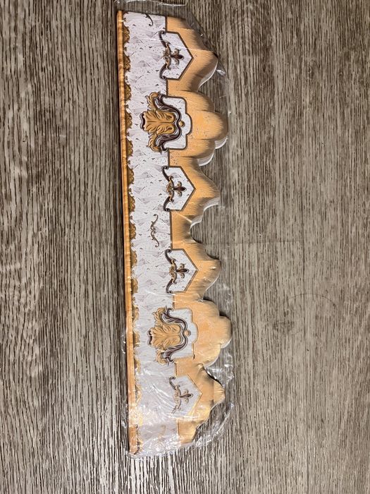 Продам кантики для обоев