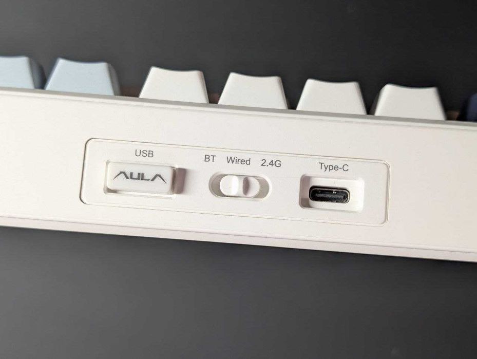 Механічна ігрова клавіатура Aula F75 MAX (з екраном)