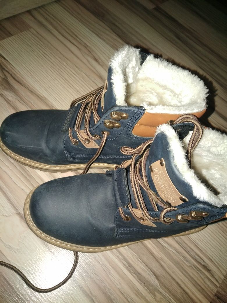 Buty z kożuszkiem