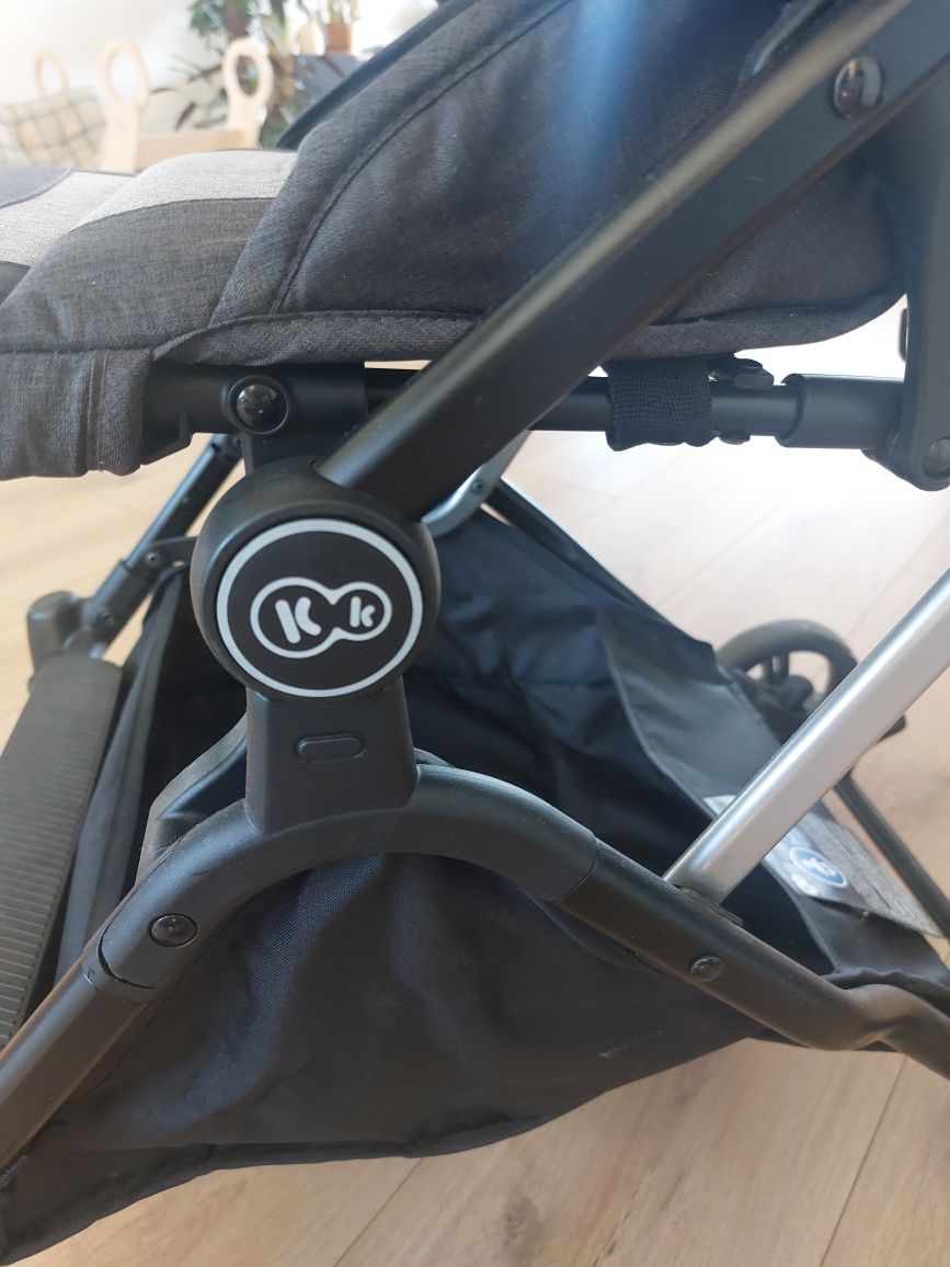 Wózek spacerowy spacerówka Kinderkraft lekka