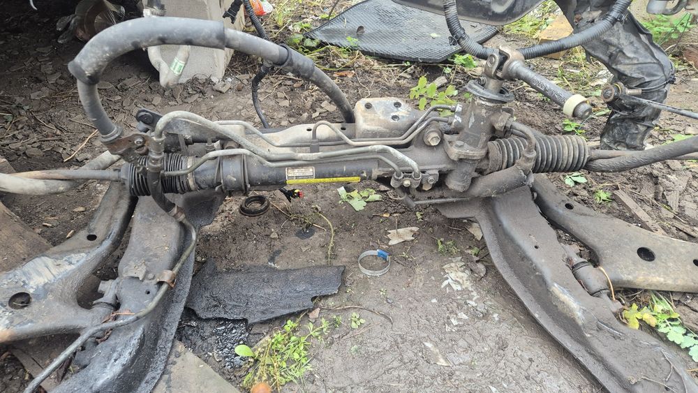 Рейка рулевая hundai santa fe 1