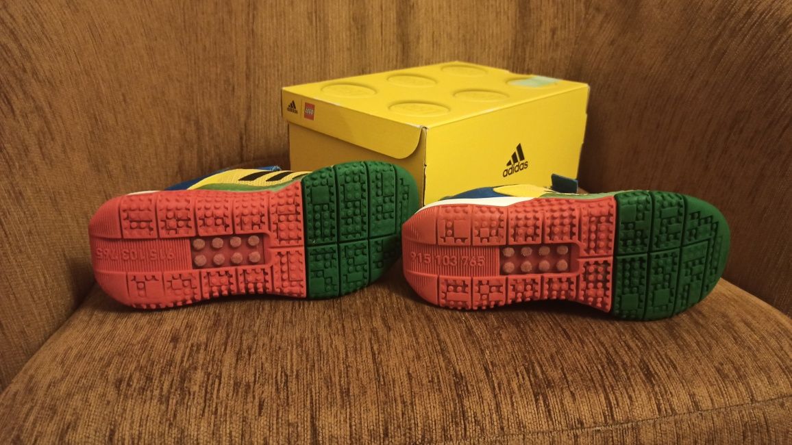 Buty sportowe dziecięce Adidas Lego
