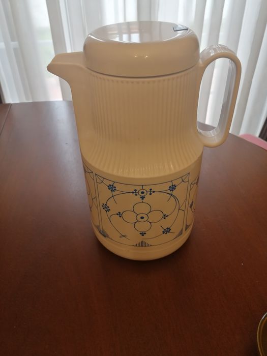 Jarro térmico, novo.