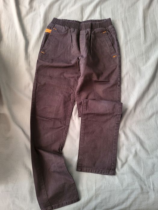 Spodnie eleganckie granatowe 152