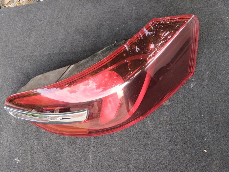 Lampa prawa tył tylna opel Insignia a lift kombi LED 227.56.316