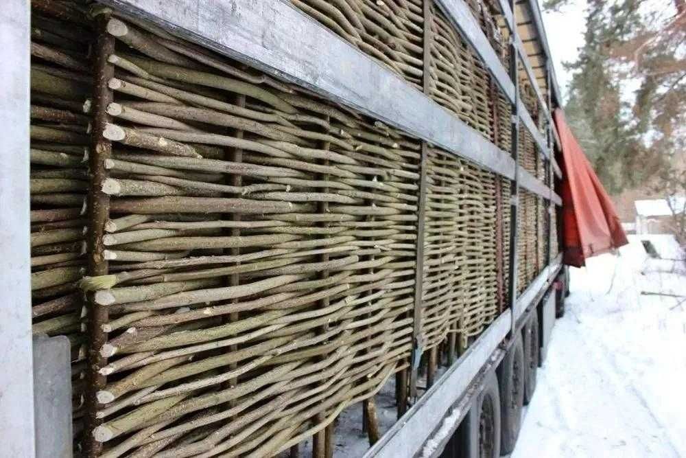 Плетеный забор в Киеве, Лещина, тин Декоративный забор, тын, плетень