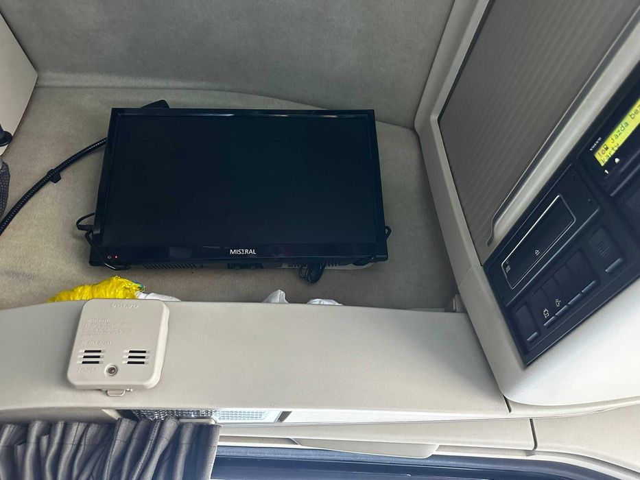 Volvo FH4 ,500km, 2015r Standard