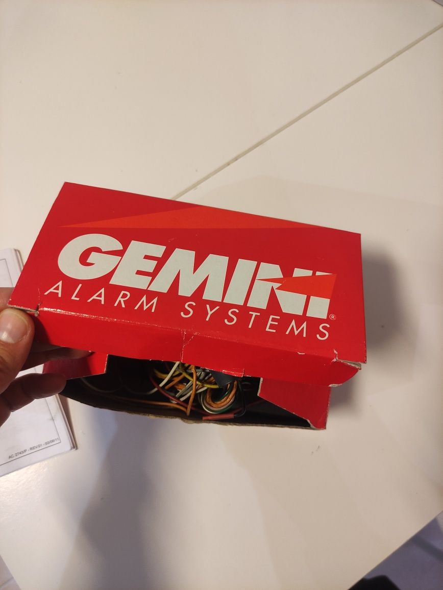 Alarme GEMINI 953 mota usado