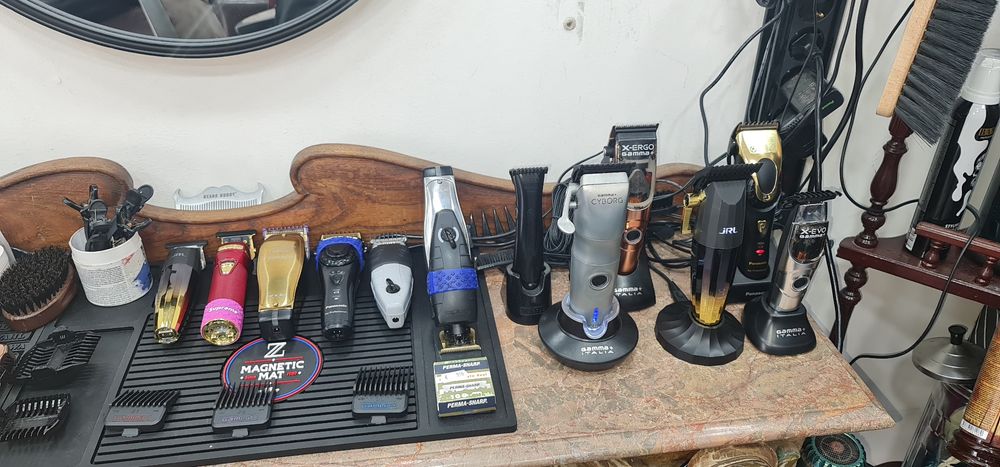 Urgente Trespasse barbearia na charneca da caparica