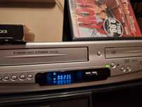 Magnetowid & DVD FUNAI DCVR 6830 stereo