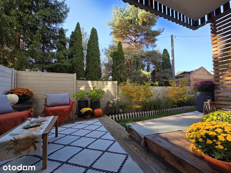 Mieszkanie na Bielanach z dwoma ogródkami i tarasem