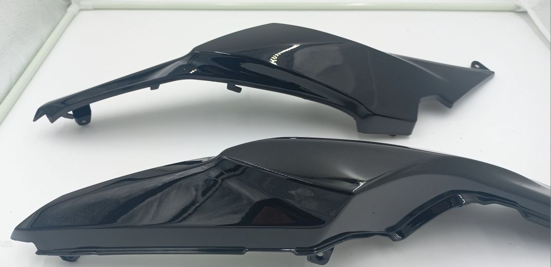 kawasaki z650 ninja650 ogon zadupek owiewka czarny metalik  L P
