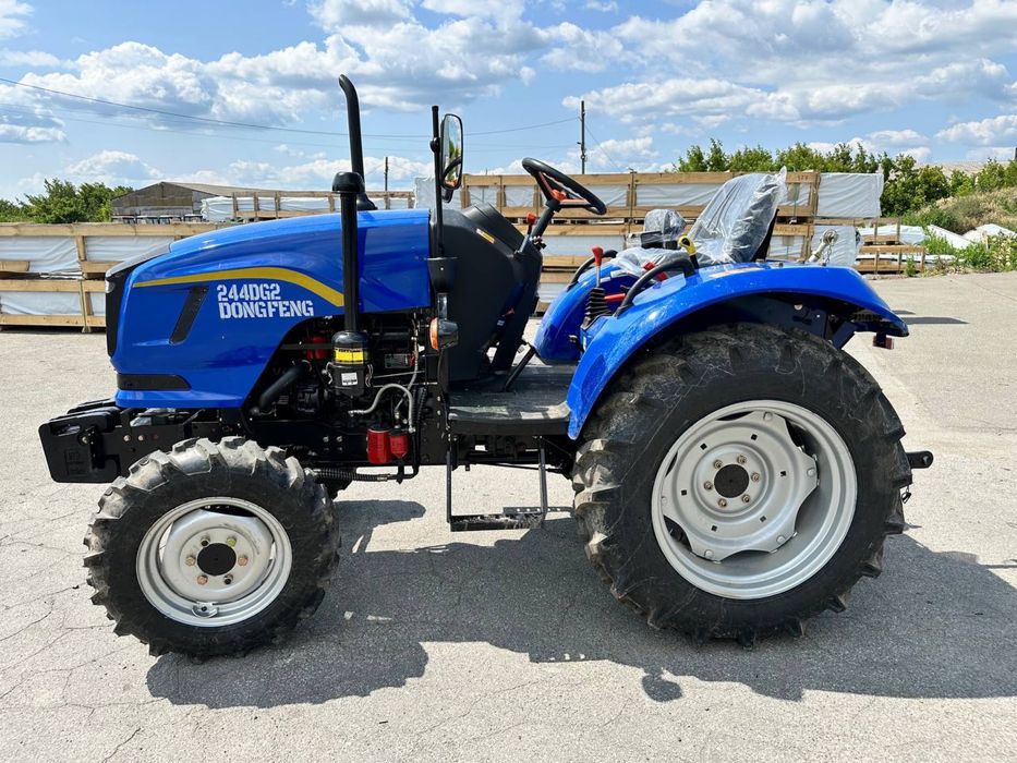 Мінітрактор Dongfeng 244-DG2 (синій)