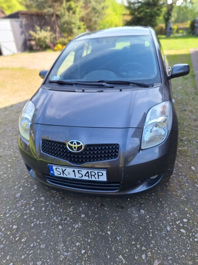 Toyota Yaris KAT