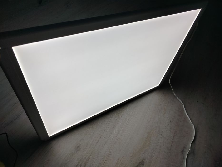 Rama/Reklama podświetlana LED 66x47