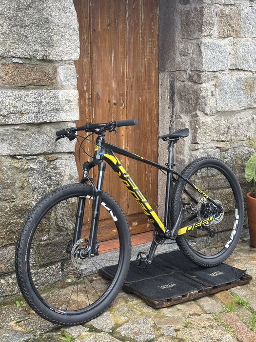 Deed vector 246 (bicicleta btt)