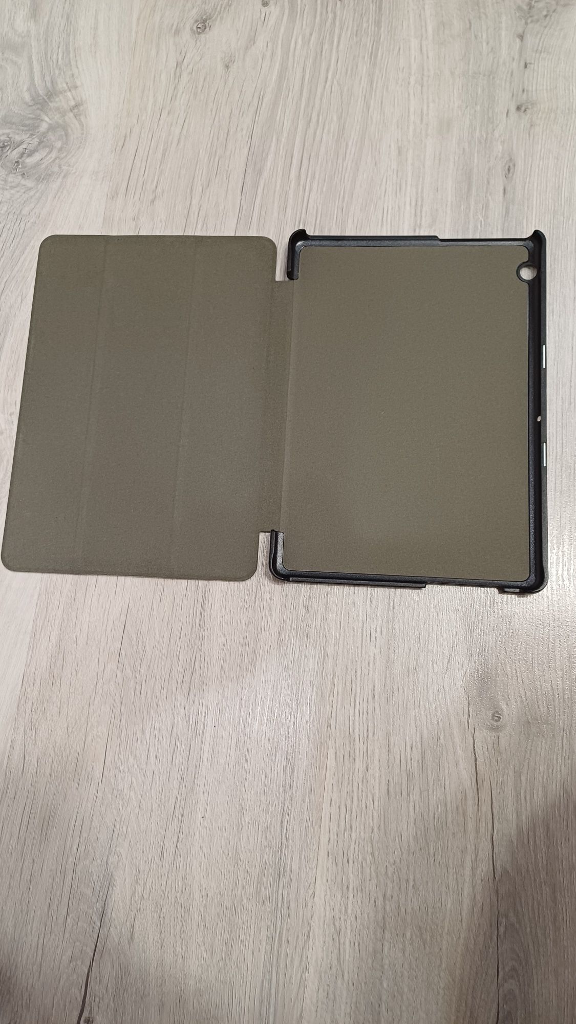 Планшет Huawei MediaPad T3 10 Отличное состояние