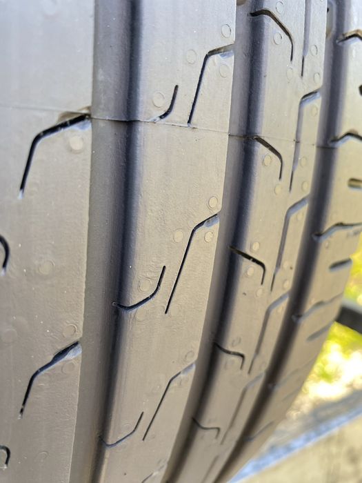 205/45/17 Sprzedam pare opon Continental