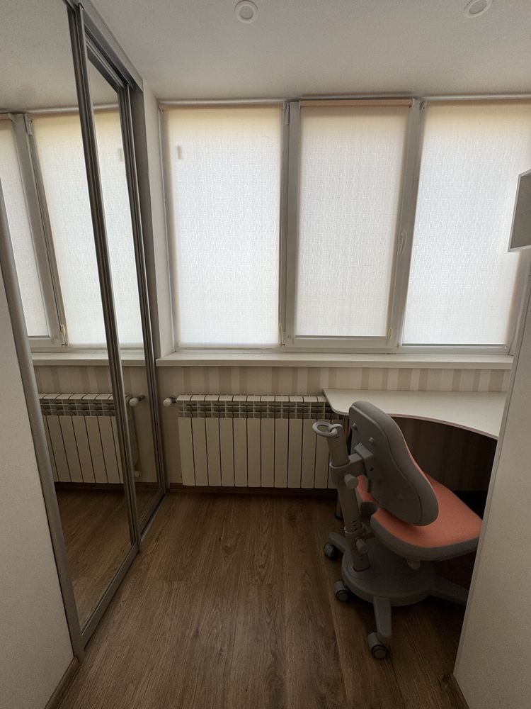 Продам 4х комнатную квартиру