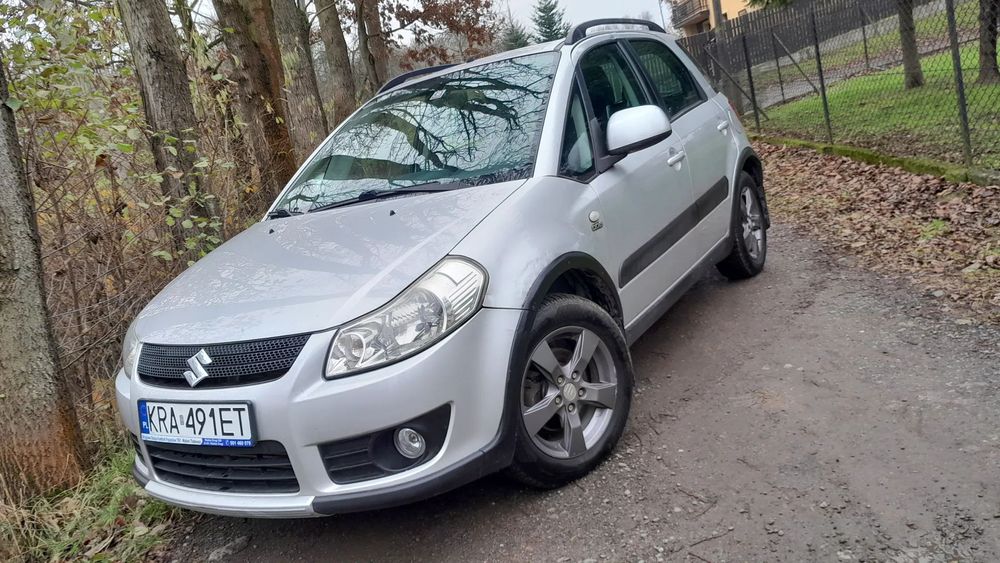 Suzuki SX4 4x4. Zarejestrowane w PL