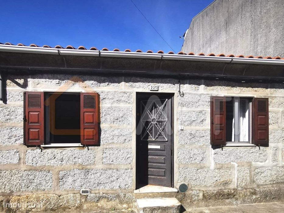 Moradia em banda T3 Urgezes, Guimarães