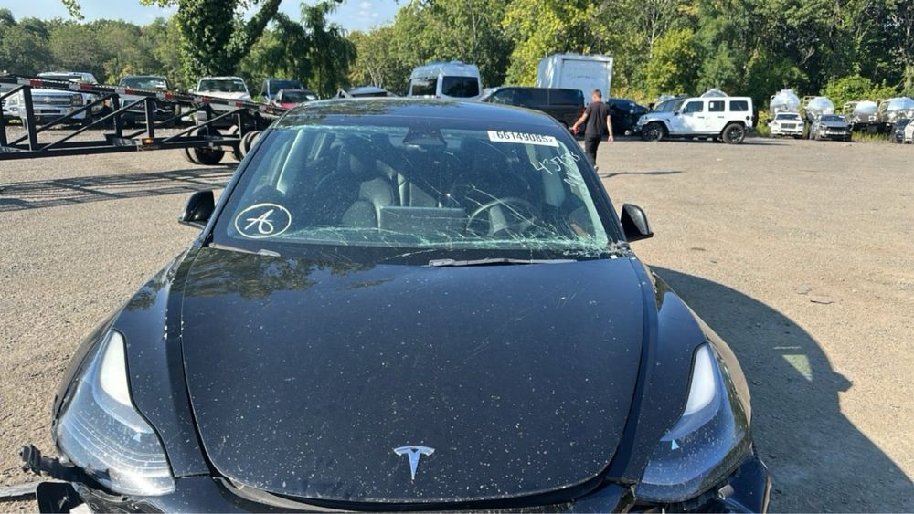 Tesla model 3 2023 60 kw