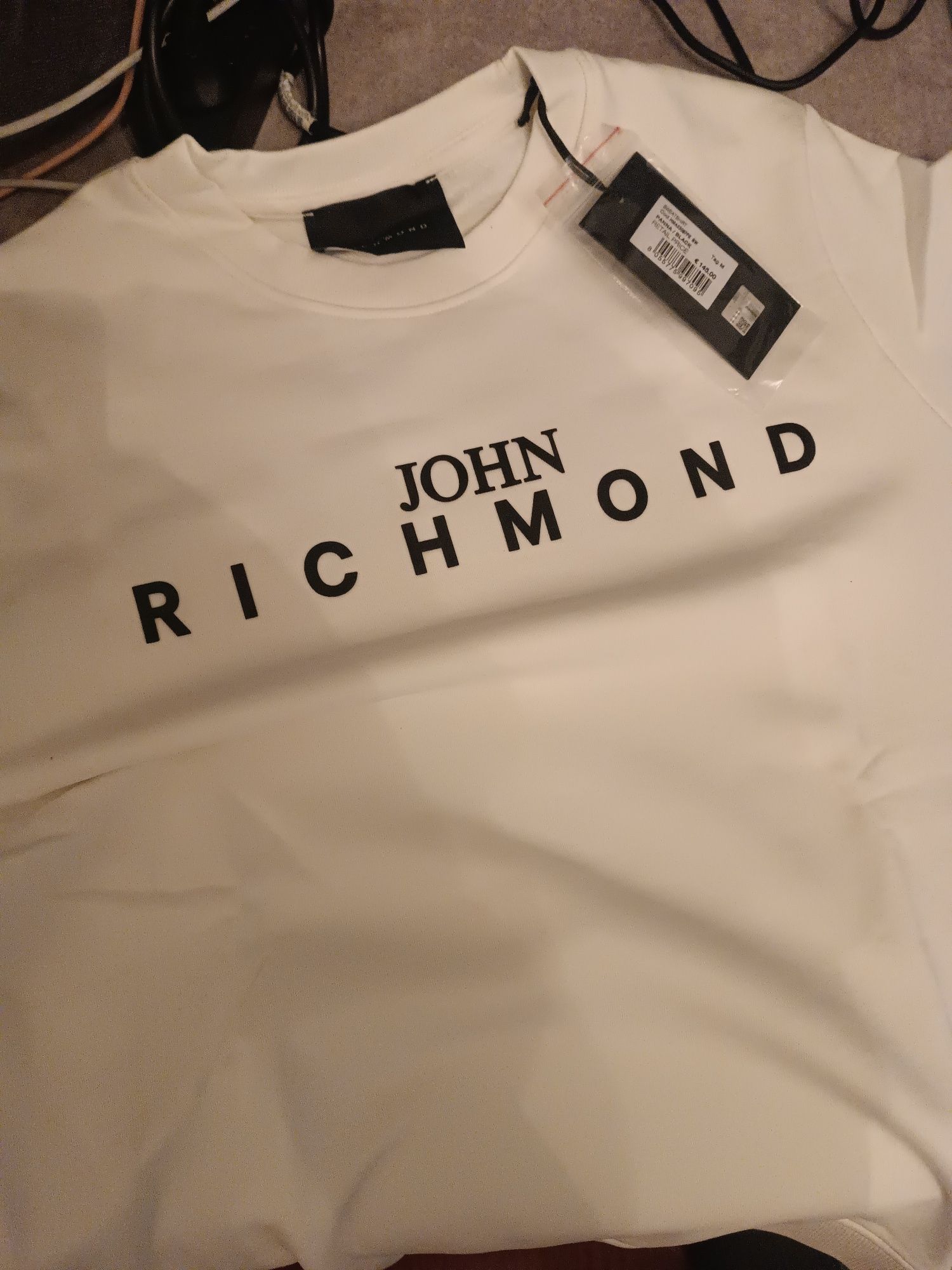 Swet John Richmond Tamanho M
