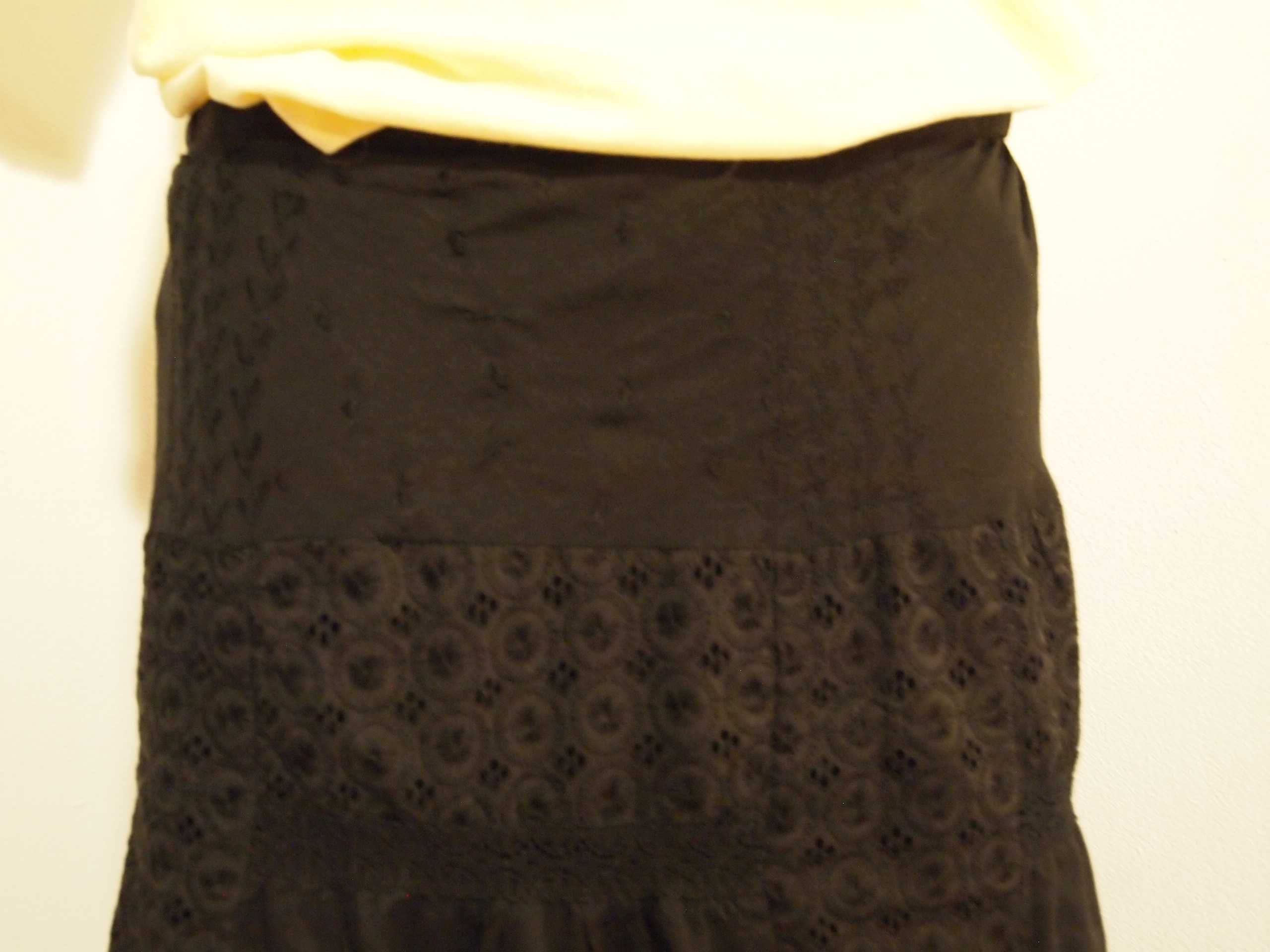 Spódnica długa czarna haftowana rozmiar L