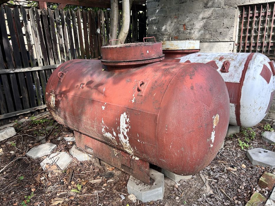 Zbiornik 2szt gaz woda paliwo