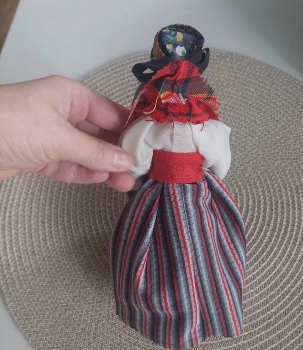 Figurka ozdoba lalka ludowa regionalna Cepelia sprzedam