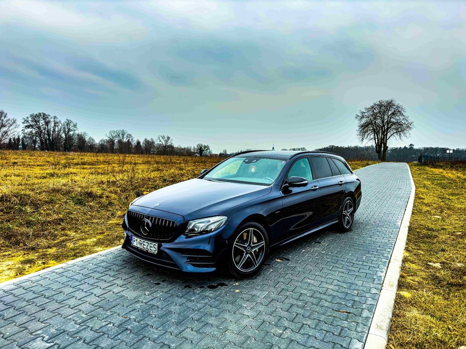 Mercedes-Benz Klasa E Salon Polska hybryda diesel  plugin Amg mały przebieg