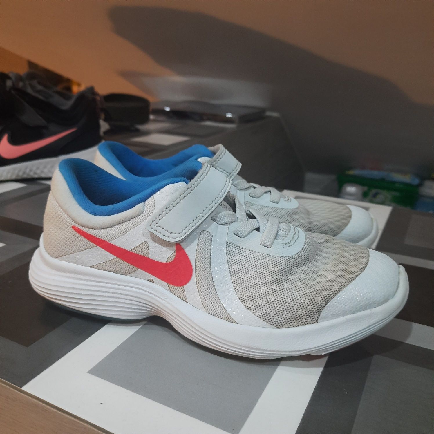 Buty Nike r.31,5