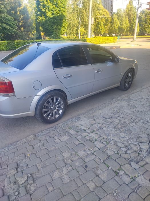Продам OPEL VECTRA C (рестайлинг) 2007 года