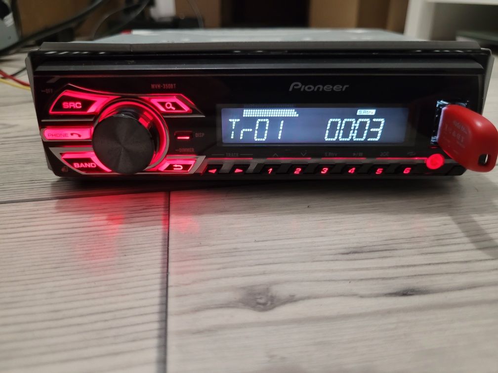 Radio samochodowe Pioneer 4x50W MOS-FET BLUETOOTH,USB/IPOD/IPHONE,DUAL